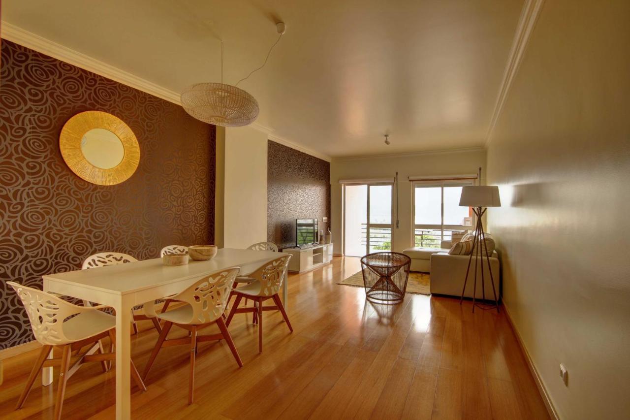 Balcony With View, Private Garage, An Elevator Apartment Setúbal Exterior foto